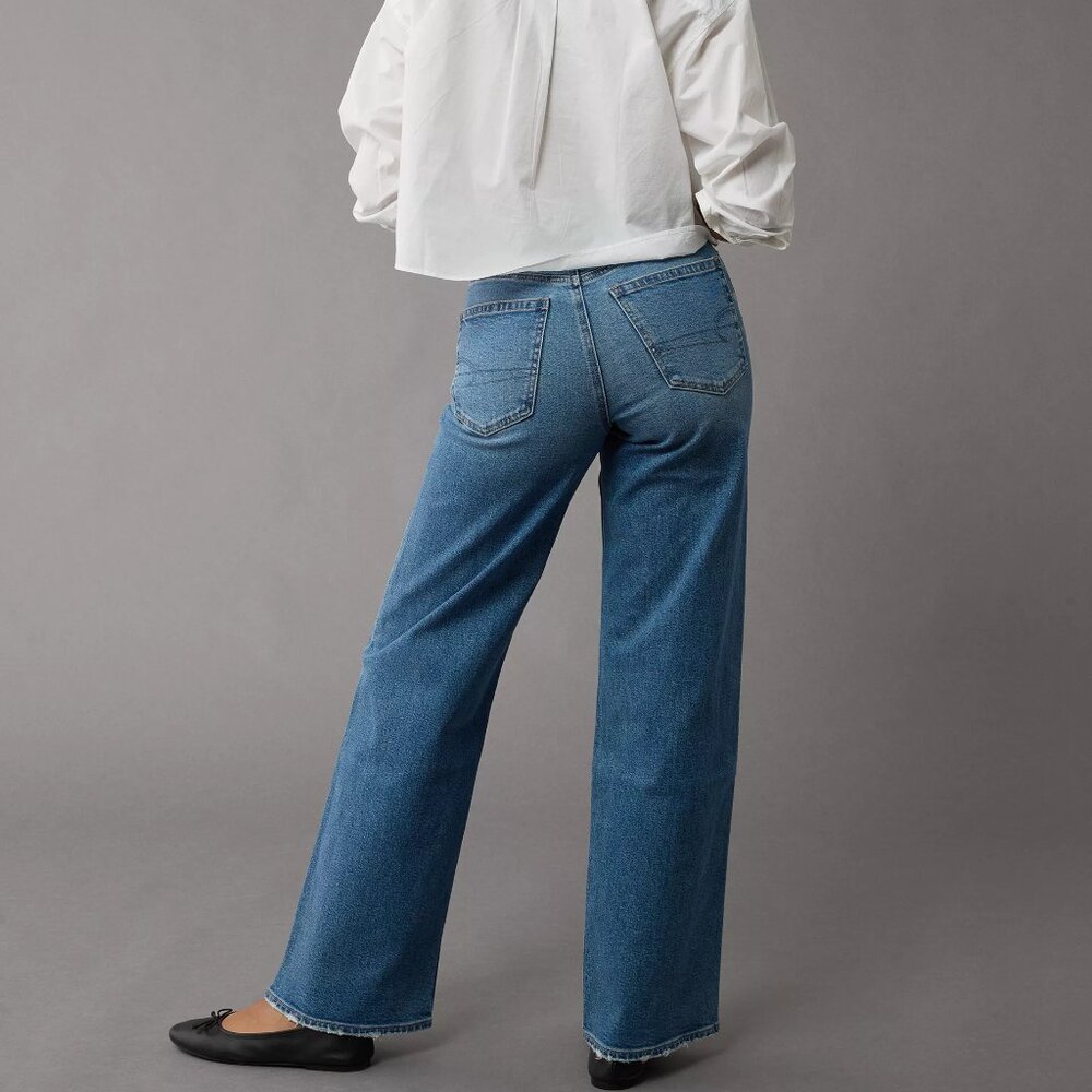 AE Strigid Curvy Super High-Waisted Baggy Straight Jean - Picture 2 of 14